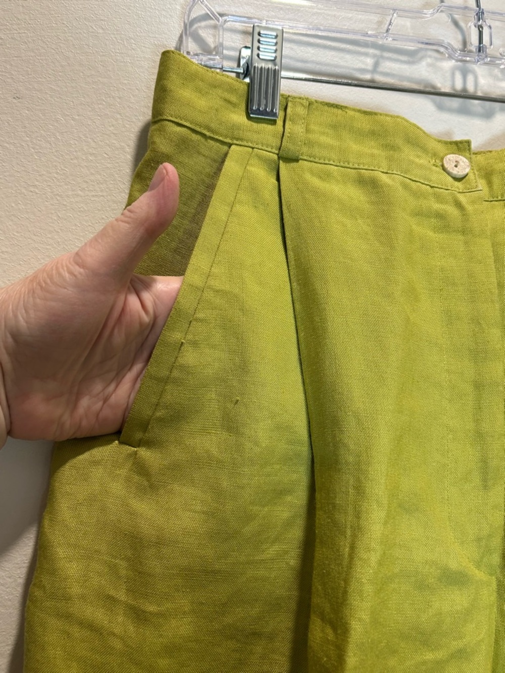 VTG Larry Levine Chartreuse Linen Suit, Cropped Jacket, Wide Leg Pants - Size 12 - Picture 9 of 11